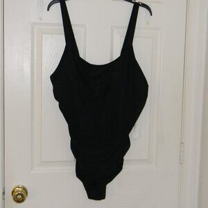 Nicole Miller One Piece Swimsuit Ruched Slimming Black Size 2X Bathing Suit NWT